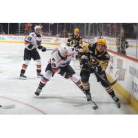 Lehigh Valley Phantoms center Rhett Gardner (left) vs. the Wilkes-Barre/Scranton Penguins